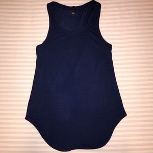 🌴3/$20 Ann Taylor Striped Tank